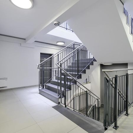 Poznan Grafitowa Modern Apartment Экстерьер фото