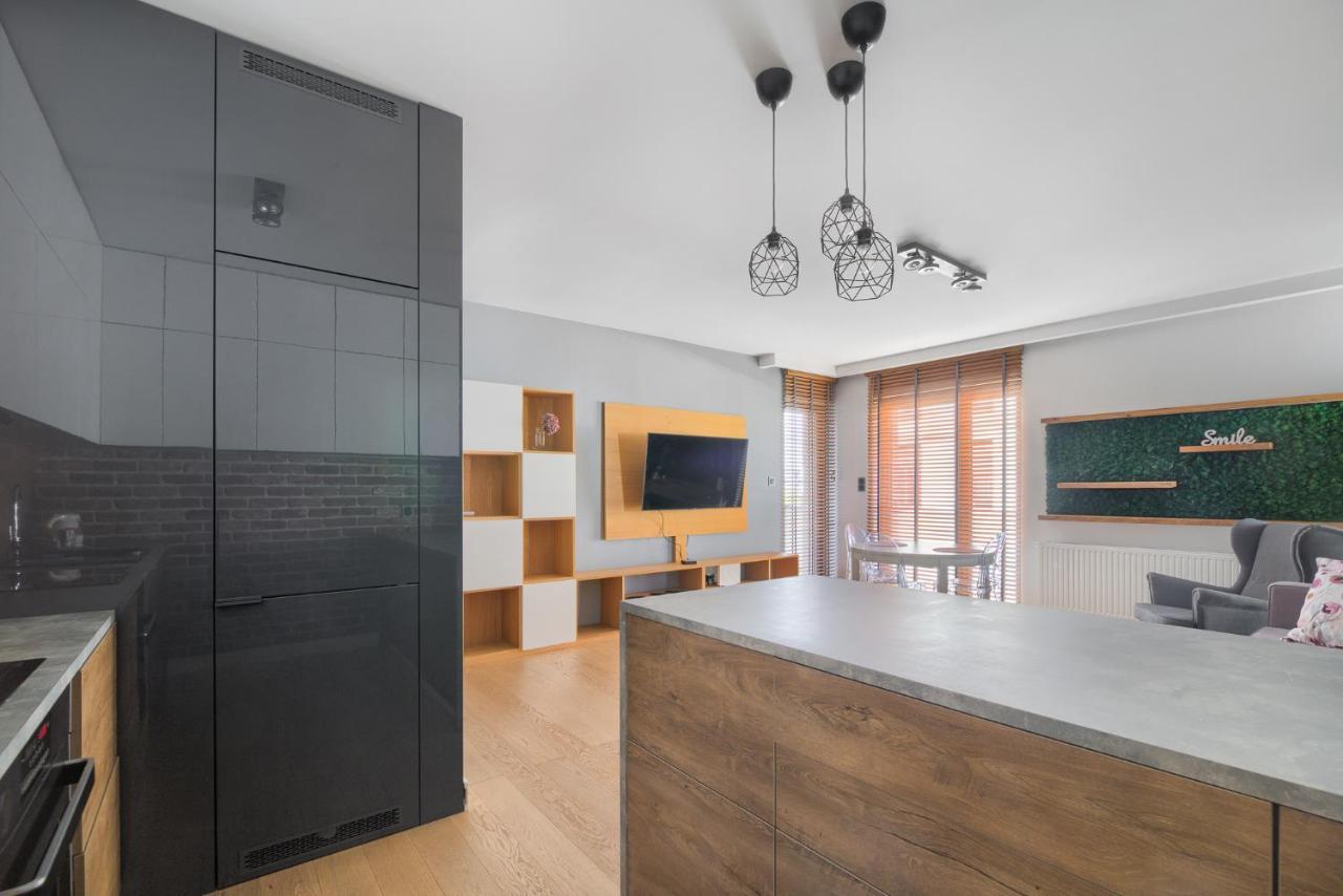Poznan Grafitowa Modern Apartment Экстерьер фото