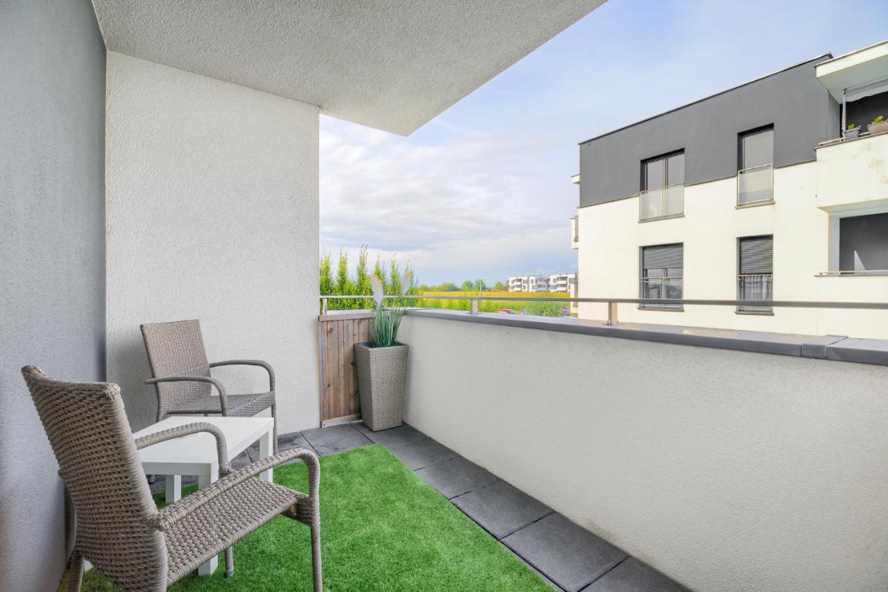 Poznan Grafitowa Modern Apartment Экстерьер фото